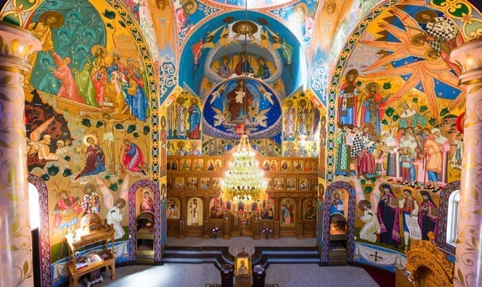 Iconostasis and frescoes in St Sava Church